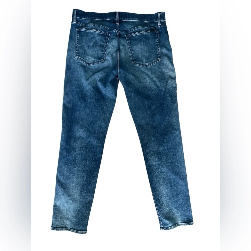Joe’s Jeans The Rhys Athletic Slim Kinetic Medium Wash Jean Size 38